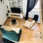 Apartmán De La Cour Au Grenier