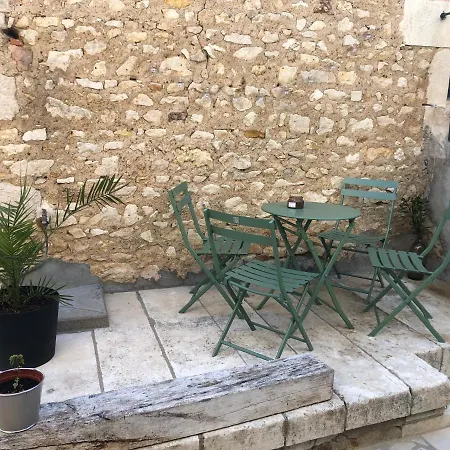 Appartement De La Cour Au Grenier Chauvigny