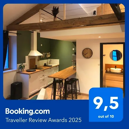 De La Cour Au Grenier Apartment Chauvigny