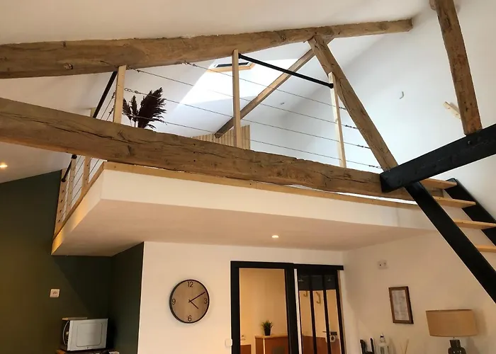 Lejlighed De La Cour Au Grenier